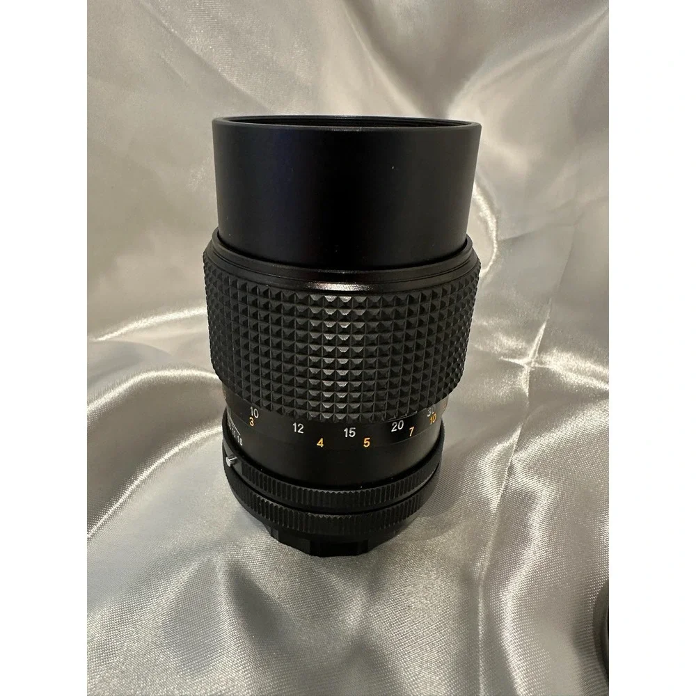 Super Albinar 135mm f/2.8 MC AutoTelephoto Prime Lens Canon FD MountVintage